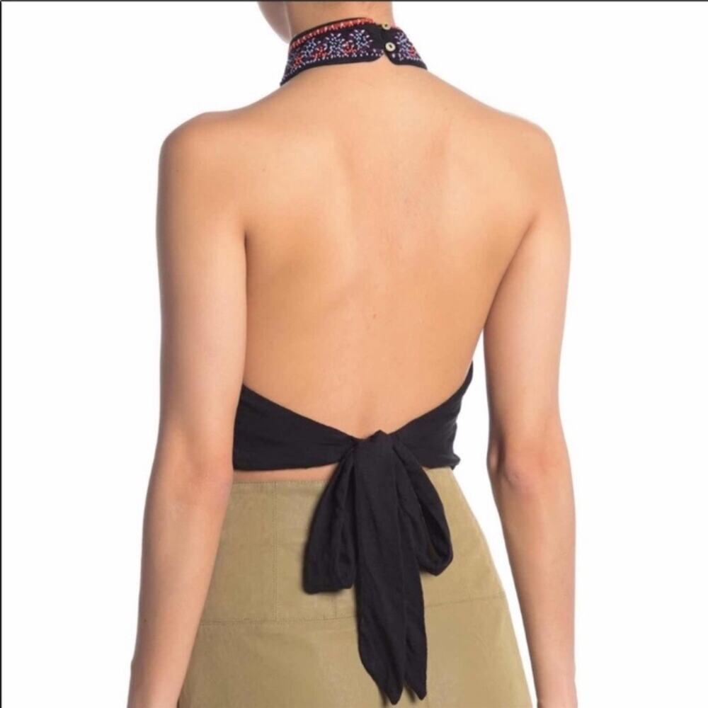 Free People Goa Cropped Black Embroidered Halter M - Picture 2 of 2